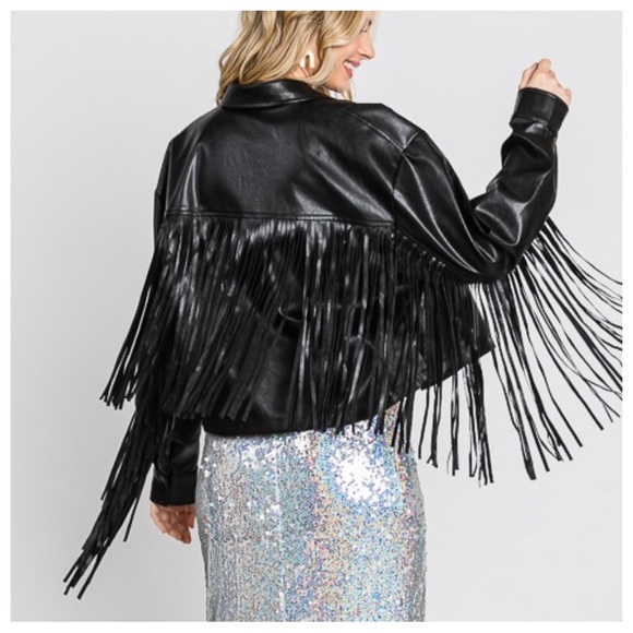 18 Fabulous Boho Faux Leather Fringed Jacket - Picture 1 of 5